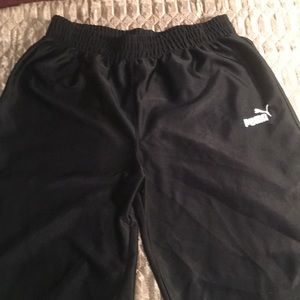 PUMA SHORTS